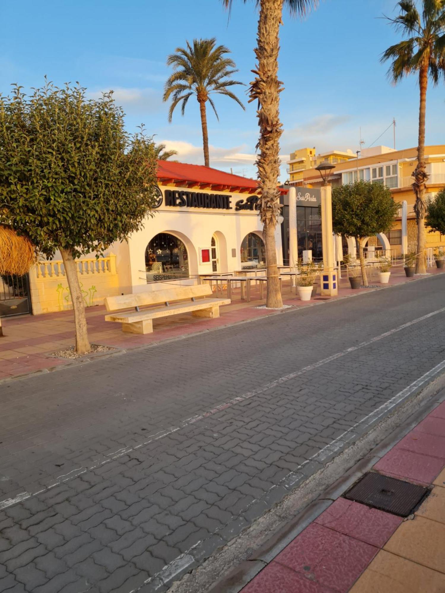 Firstline Beachview El Campello Exterior photo
